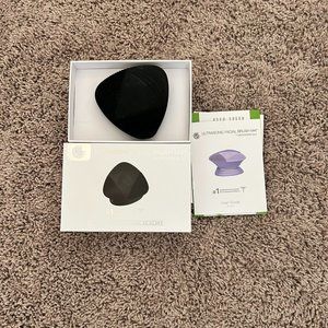 Like New Ultrasonic Facial Brush